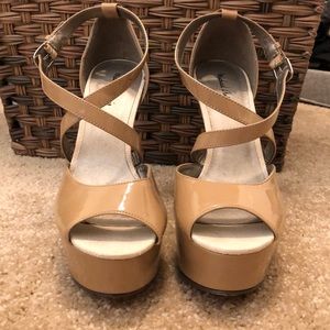 BEAUTIFUL Platform nude heels!!!!